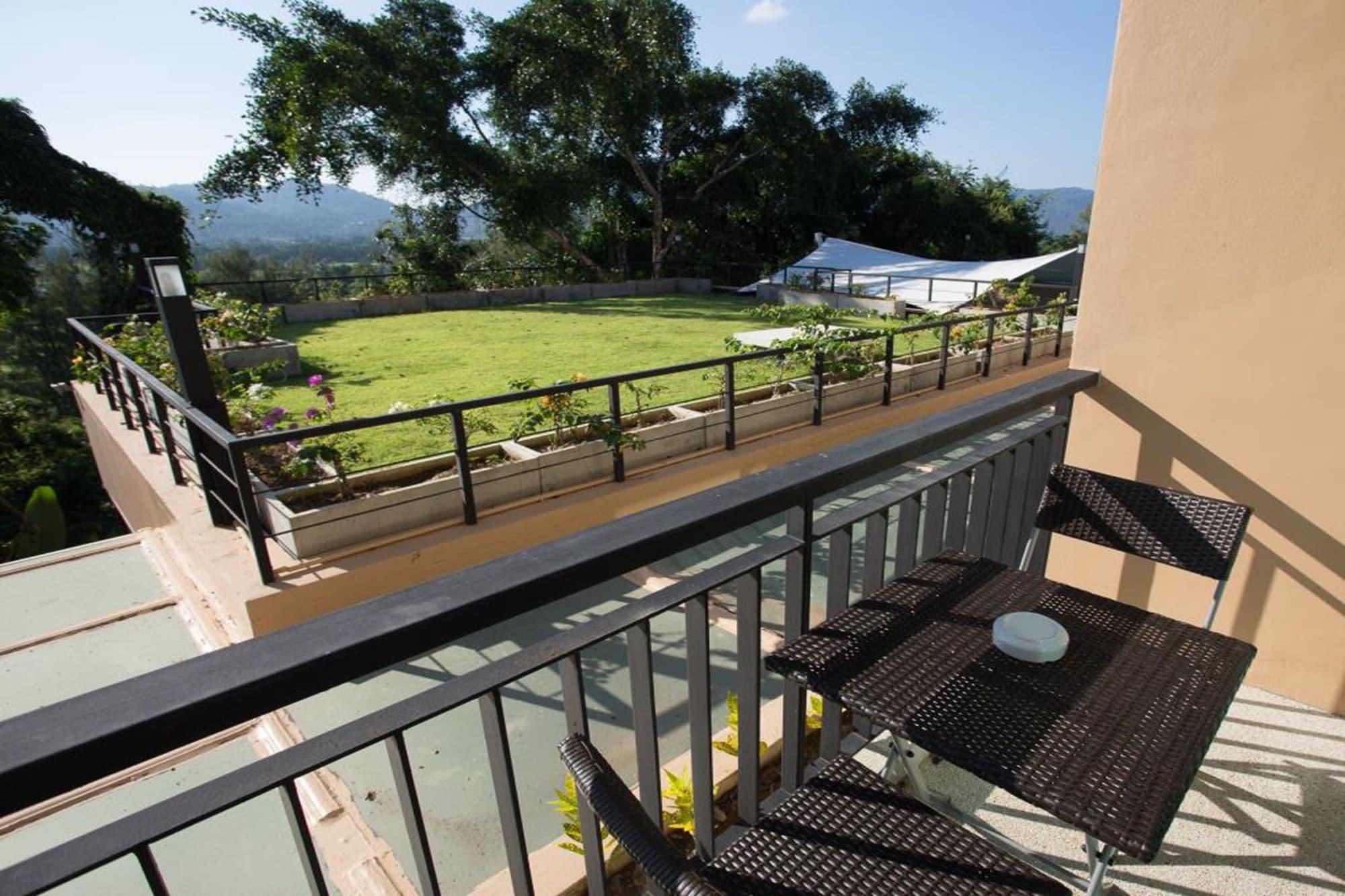 Hotel On Hilltop Kathu Exterior foto